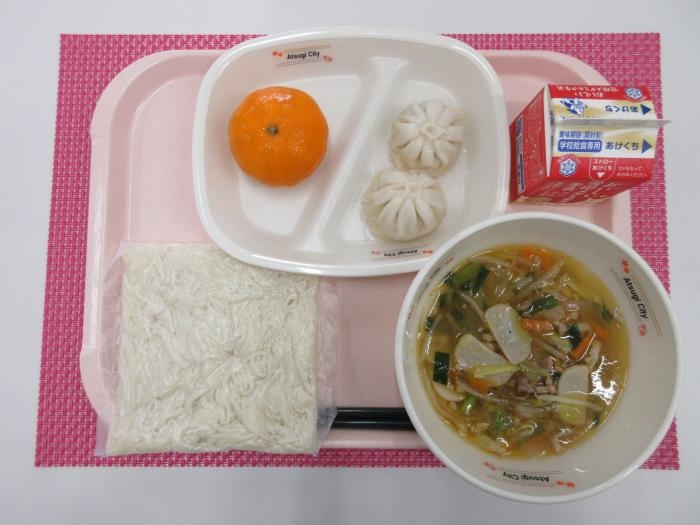 給食写真