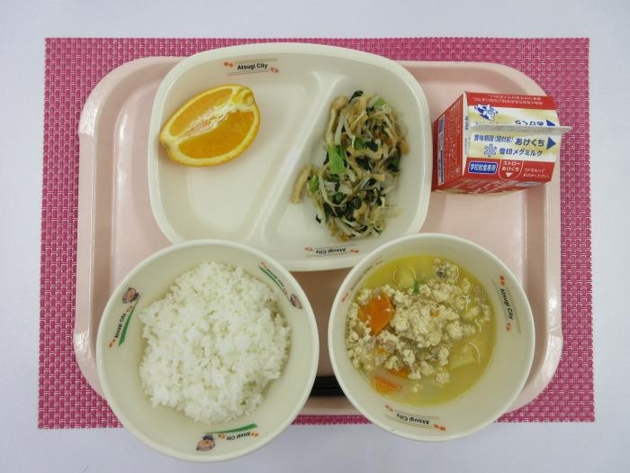 給食写真