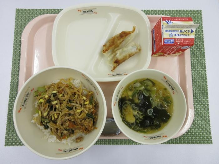 給食写真