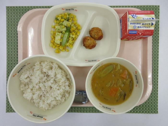 給食写真