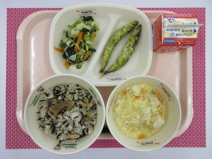 給食写真