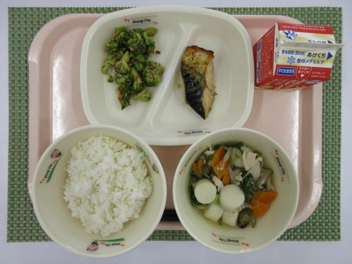 給食写真