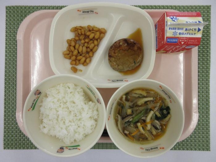 給食写真