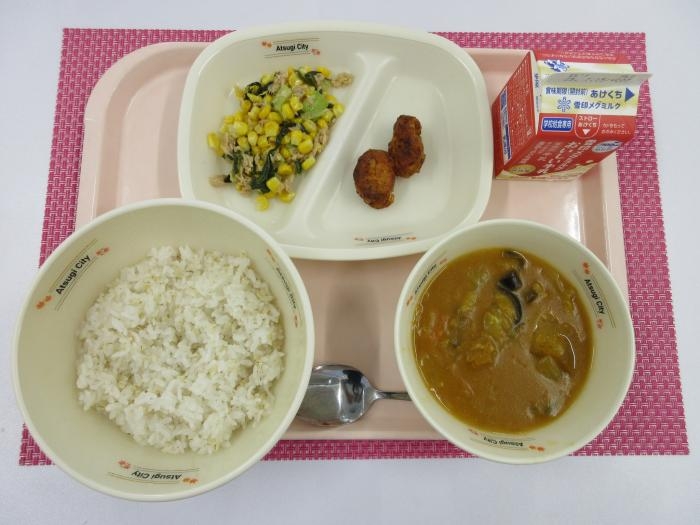 給食写真