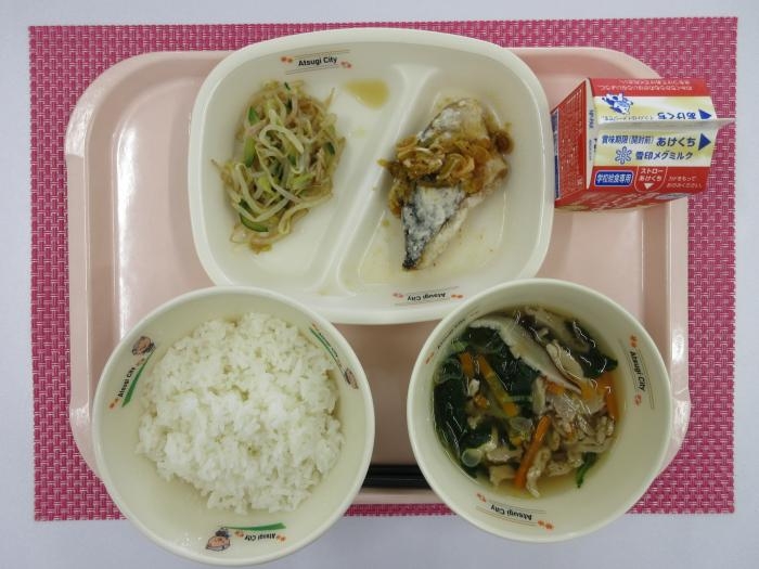 給食写真