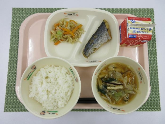 給食写真