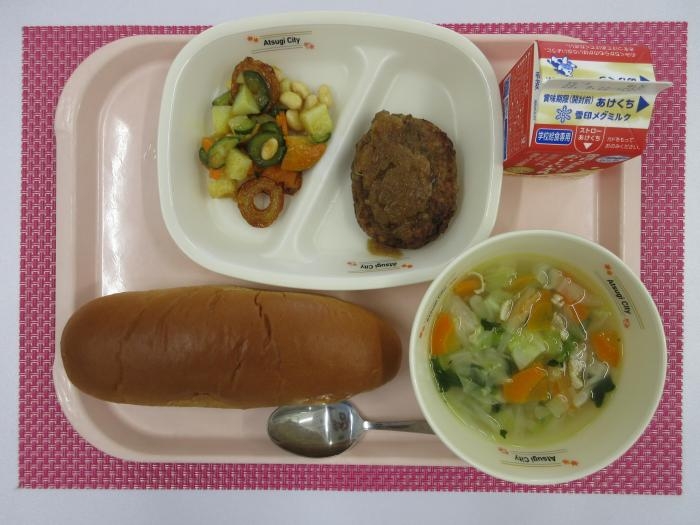 給食写真
