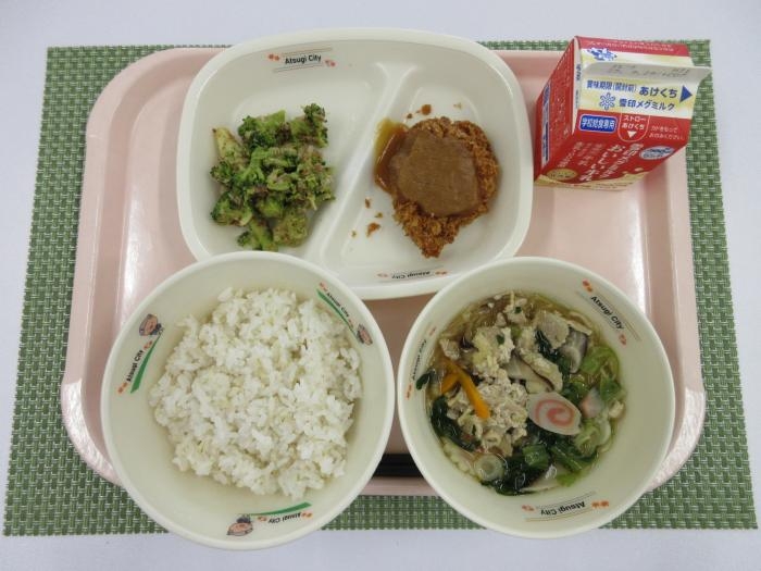 給食写真
