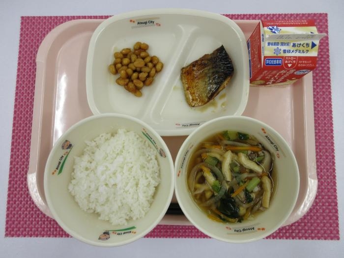 給食写真