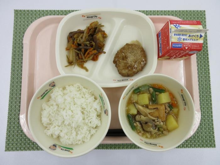 給食写真