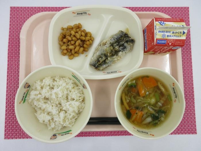 給食写真