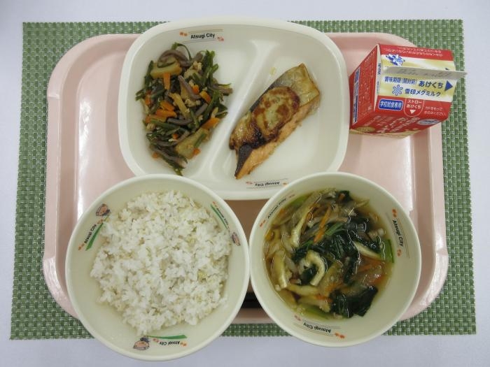 給食写真